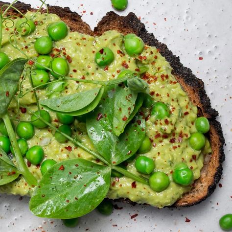 Peas On Toast Recipe, Smashed Pea Toast, Vegan Smorrebrod, Smashed Peas On Toast, Peas On Toast, Smashed Peas, Whole Wheat Sourdough, Coffee Lounge, Hearty Snacks