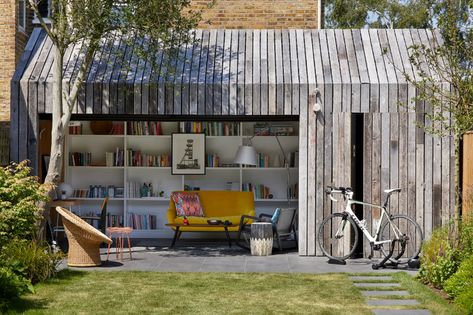 Garden Office Ideas, Scandinavian Garden, Garden Cabins, Garden Workshops, Backyard Studio, Backyard Office, Victorian Terrace, Patio Interior, Shed Design