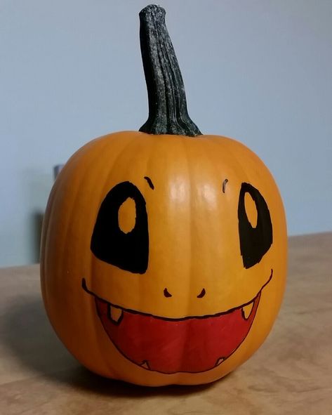 Charmander Pumpkin, Tom Nook Pumpkin Carving, Sandile Pokemon, Pokemon Pumpkin Painting, Pumpkin Pokemon, Pokemon Pumpkin Carving, Pokemon Pumpkin, Train Pumpkin, Easy Pokemon