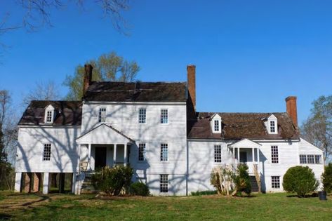 Nine new locations across Virginia have been added to the Virginia Landmarks Register this month, each of them celebrating unique aspects of Virginia history across the 19th and 20th centuries. Colonial Revival House, Virginia Beach Oceanfront, Virginia History, American Colonies, Virginia Homes, Colonial Revival, 20 Century, Travel Time, Industrial Buildings