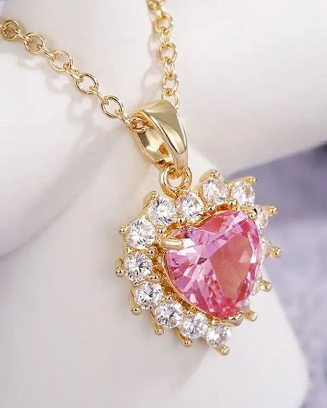 Pink Heart Pendant, Crystal Choker Necklace, Wedding Party Jewelry, Heart Shaped Diamond, Girly Jewelry, Colorful Heart, Bridal Necklace, Pink Diamond, Pretty Jewellery