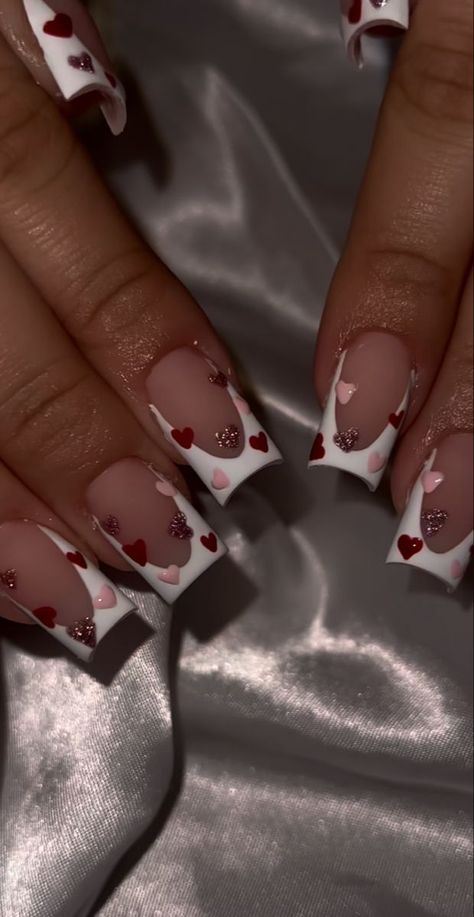 Nail Art Cute, Vday Nails, February Nails, Red Valentine, Nail Designs Valentines, Short Square Acrylic Nails, Acrylic Nails Coffin Pink, Unique Acrylic Nails, Long Square Acrylic Nails