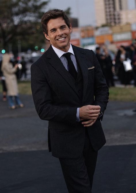 James Marsden Aesthetic, James Marsden, Hot Damn, Girl Dinner, Ideal Man, New Wife, Heart Eyes, Smash Book, Most Beautiful Man