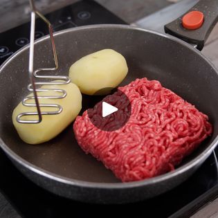 11M views · 117K reactions | My grandma's easy recipe that surprised everyone! Simple and delicious! | My grandma's easy recipe that surprised everyone! Simple and delicious! | By Yum Yummy | Facebook Tiktok Casserole, Minced Beef, Potatoes Recipes, Skillet Recipes, Simple Meals, Homemade Gravy, Beef And Potatoes, Potato Cakes, The Onion