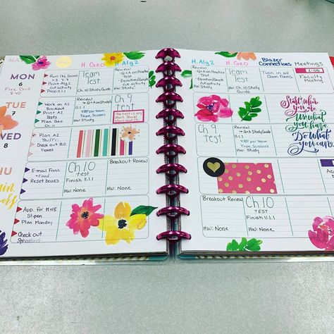 K8 Elisabeth on Instagram: “After the pen in my big Teacher Happy Planner. The school year is quickly coming to a close and I have so much to plan! I love the mini dot…” Happy Planner Teacher Layout Ideas, Teacher Happy Planner Ideas, Happy Planner Teacher Printables, Teacher Happy Planner, Happy Planner Teacher Layout, Happy Teacher Planner, Happy Planner Teacher, Happy Planner Layout Horizontal, Happy Planner Currently Page