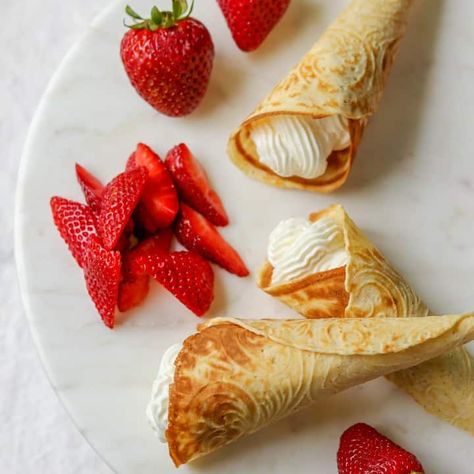 A toasty, buttery and delicately beautiful cone-shaped cookie. Krumkake Recipe, Norwegian Waffles, Bread Types, Norwegian Food, Waffle Cookies, Fool Proof Recipes, True North, Cannoli, Shaped Cookie