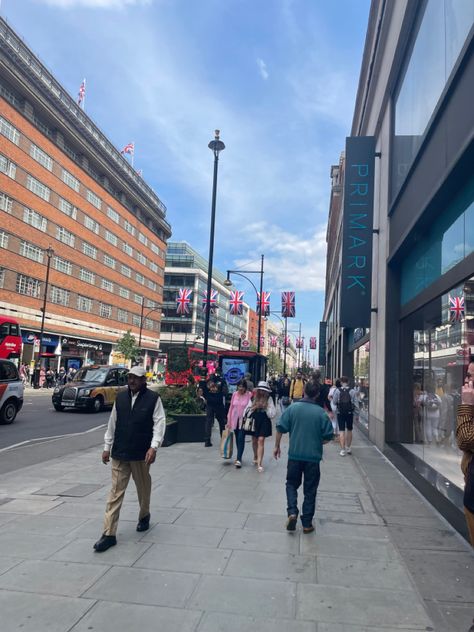 Primark London, London Vibes, Oxford Street, Oxford, London