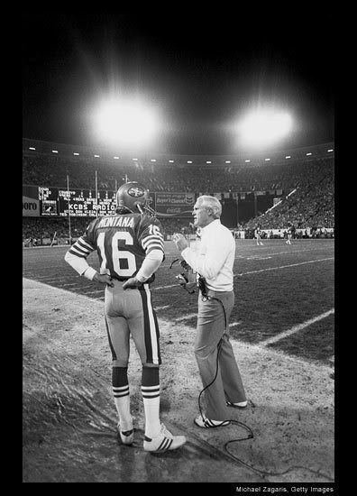 Coach Bill Walsh and Joe Montana Bill Walsh, Fantasy Football Logos, Pro Football Teams, Candlestick Park, Nfl Football 49ers, Forty Niners, San Francisco 49ers Football, Nfl 49ers, Nfl Football Players