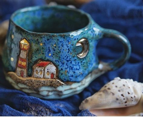 Ceramic Cafe, Ceramic Artwork, Pretty Mugs, Keramik Design, Clay Vase, Pottery Crafts, Ceramics Pottery Art, Clay Art Projects, Ceramics Ideas Pottery