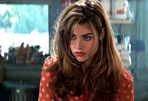 Not your baby 80s Female Face Claims, Female Face Claims Gifs Blonde Hair, Wild Things Aesthetic, 80s Faceclaims, Denise Richards 90s Hair, 80s Face Claims, Wild Things Movie, Denise Richards Wild Things, Female Faceclaims Gif