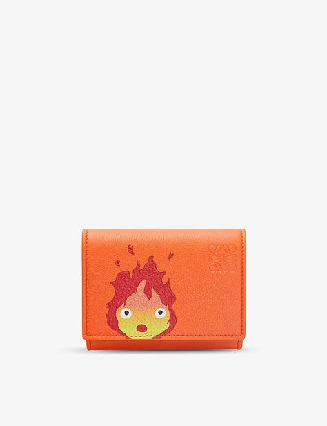 Discover great products at the best prices at Dealmoon. x Howl's Moving Castle Calcifer leather wallet. Howl's Moving Castle Calcifer, Howl's Moving Castle, Howls Moving Castle, Leather Cleaning, The Fire, Paper Crafts Diy, The Label, Graphic Prints, Leather Wallet