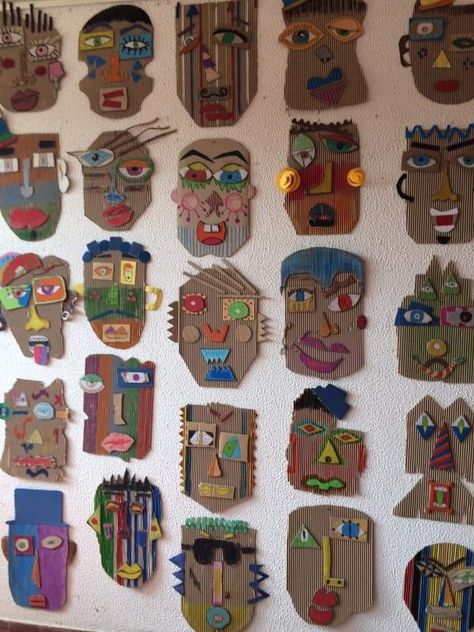 Art Projects With Cardboard, معرض فني, Classroom Art Projects, Elementary Art Projects, Cardboard Art, School Art Projects, Middle School Art, Be Original, Camping Crafts