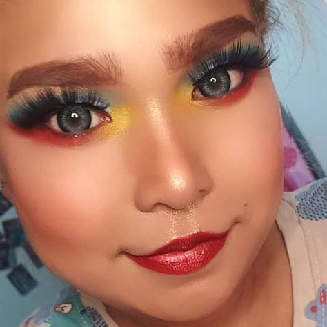 United Nations Day, Malaysia Flag, Inspired Makeup, The Philippines, Simple Makeup, Makeup Inspiration, Independence Day, Philippines, Makeup Looks