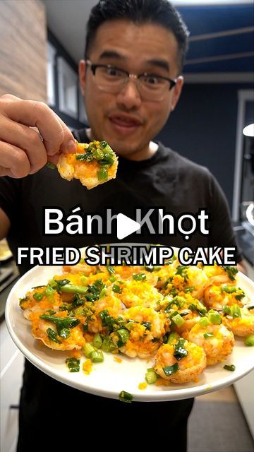 Quang Tran on Instagram: "Nobody talks about BANH KHOT! #Vietnam #Yegfood #yycfood #fyp" Bahn Khot Recipe, Banh Knot, Banh Khot Recipe, Banh Khot, Shrimp Cakes, Vietnamese Food, Fried Shrimp, Vietnamese Recipes, Asian Recipes