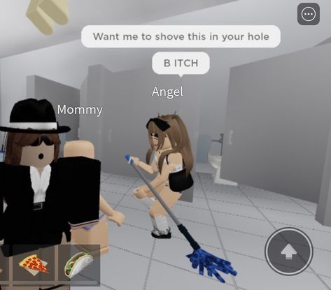 Roblox Reaction Pics, Roblox Screenshots Funny, Roblox Cursed Pictures, Roblox Quotes, Funny Roblox Pictures, Cursed Roblox Images, Roblox Screenshots, Roblox Cringe, Roblox Core