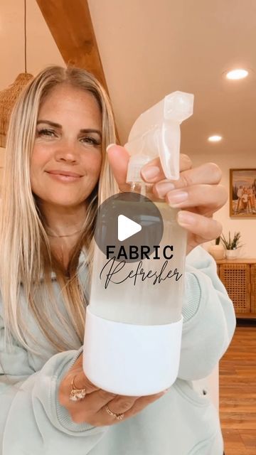 CRYSTAL IRISH || Health + Wellness on Instagram: "Fragranced sprays are some of the most toxic and unnecessary home items you can purchase! ❌  This recipe will have most of you so excited after you see how amazing it works and how easy it is to refresh your clothes, linen, even the air AND it’s non-toxic. 🙌🏼🙌🏼  Choose your fav smelling essential oils to add to this recipe that you would want your clothes smelling like,  and with a little help from the baking soda to neutralize odors, your clothes will be smelling naturally good! 🤩  🧺What you need: ✨Glass spray bottle ✨1 tbls baking soda ✨About 2 cups warm water ✨20 drops each of your fav smelling essential oils.   🧺Directions: Add baking soda to glass bottle, fill bottle with warm water, add essential oils, give a little shake and s Homemade Room Spray, Glass Spray Bottle, Doterra Oils, Home Items, Healthy Alternatives, Room Spray, Health Wellness, Cleaning Tips, 2 Cups