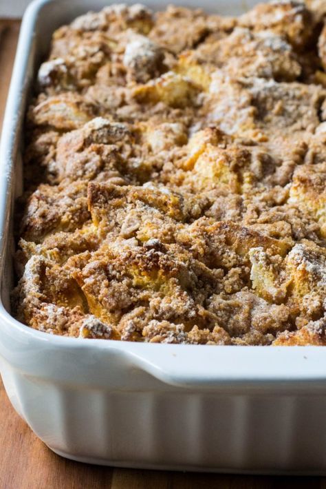 Overnight Challah French Toast Casserole is the perfect breakfast casserole to prepare the night before to serve up to a hungry household. Ideal for holiday mornings, this Overnight Challah French Toast Casserole will take all the stress out of breakfast and brunch with family and friends. | A Wicked Whisk | https://www.awickedwhisk.com #frenchtoast #frenchtoastrecipe #frenchtoastcasserole #breakfastcasserole #overnightbreakfastcasserole #easterbreakfast #thanksgivingbreakfast #mothersdaybreakfa Overnight French Toast Casserole Challah, Overnight Challah French Toast, Overnight Challah, Challah French Toast Casserole, Strawberry French Toast Casserole, Brioche French Toast Casserole, Blintzes Recipe, Berry French Toast Casserole, Overnight French Toast Casserole