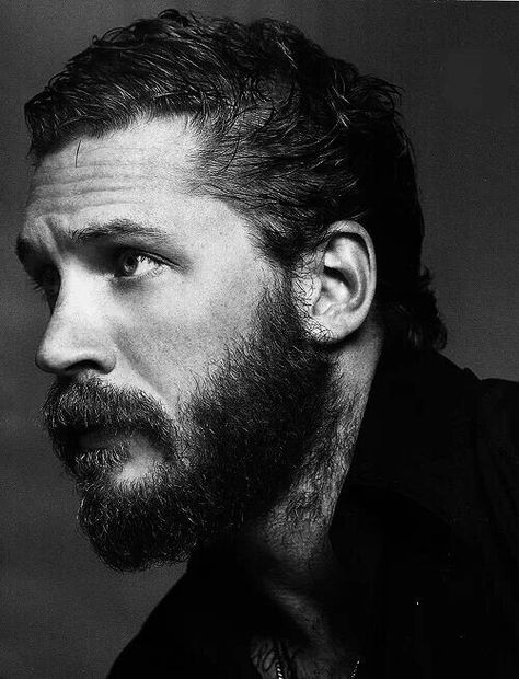 Tom hardy@ladycrocker another one. Man With A Beard, Tom Hardy, A Man, Piercings, Close Up, Black And White, White, Black