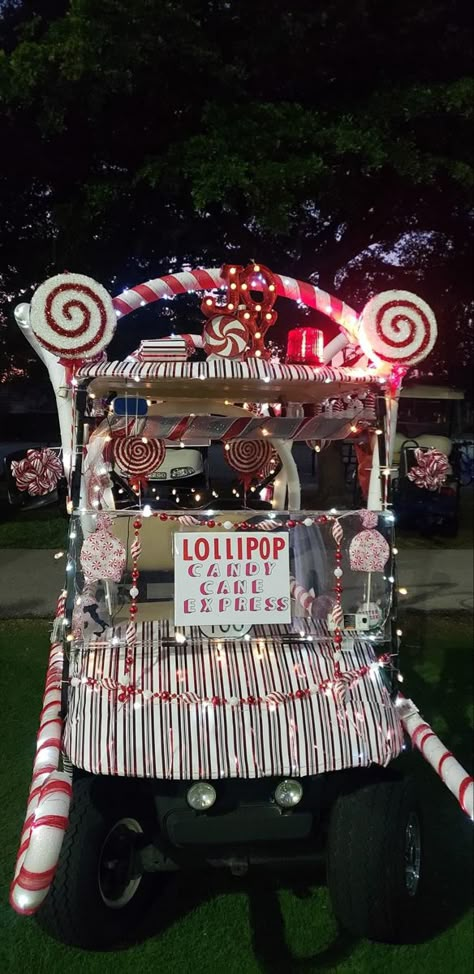 Christmas Lights On Golf Cart, North Pole Parade Float, Christmas Car Decor Ideas, Golf Cart Christmas Parade, Christmas Golf Cart Decorations, Golf Cart Christmas Decorating Ideas, Christmas Golf Cart Parade Ideas, Christmas Floats Parade Ideas, Christmas Golf Cart