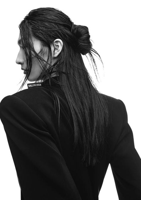 Androgynous Long Hair, Asian Long Hair, Man Magazine, Long Dark Hair, Male Magazine, Long Black Hair, Long Hair Styles Men, Hair Art, Dark Hair