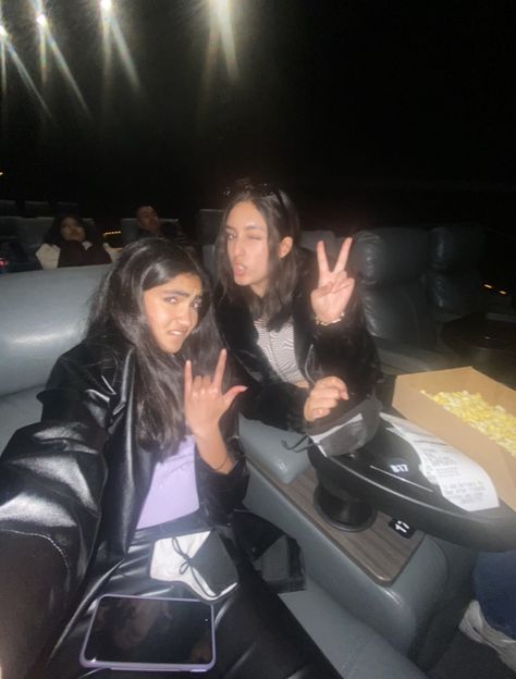 Pictures In Movie Theatre, Bff Movie Theater Pics, Movie Theater Photoshoot With Friends, Movie Theater With Friends Aesthetic, At The Movies Pictures, Movie Theater Aesthetic Pics, Movie Theatre Aesthetic Friends, Movie Theater Pic Ideas, Aesthetic Movie Theater Pictures