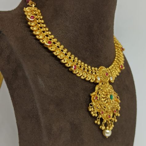 30 Grams Gold Necklace Indian, Mango Haram, Traditional Necklace, New Gold Jewellery Designs, Gold Earrings Models, Gold Necklace Indian, Gold Bridal Jewellery Sets, Necklace Indian, Fancy Blouse