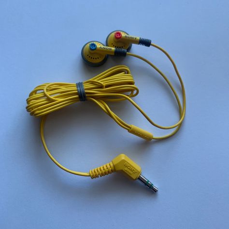 Vintage SONY MDR-E215 Stereo Earphones In Ear Earbuds Yellow for Walkman Yellow Walkman, Earphones Aesthetic, Sport Earphones, White Aesthetic, Headphones, Free Delivery, Audio, Sports, Yellow