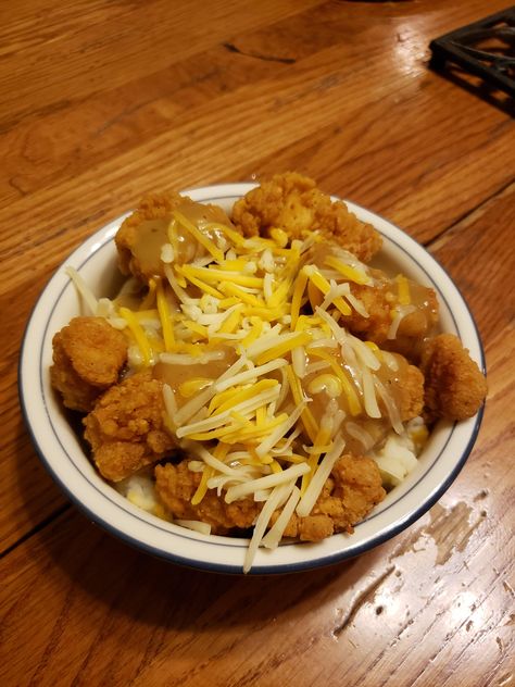 Famous Bowl, Kfc Famous Bowl, Diy Foods, Bowl Food, Dinner Meals, Dessert Drinks, Snack Ideas, Secret Obsession, Recipes Healthy