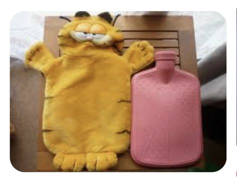 Novelty Items Aesthetic, Garfield Merch, Fat Orange Cat, Garfield Pictures, Garfield Cartoon, Garfield Images, Garfield Cat, Fat Cats, Orange Cat