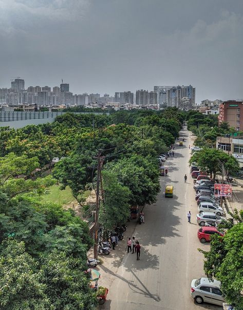 Noida City- the building, green and the roads Noida City, Building Green, Green City, The Building, Photography Editing, Art Photography, Street View, India, Building