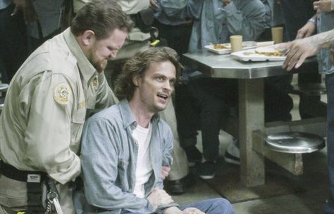 Criminal Minds • Green Light #12x21 Jervis Tetch, Dr Spencer Reid, Crimal Minds, Matthew Gray, Matthew Gray Gubler, Season 12, Spencer Reid, Superwholock, Funny Photos