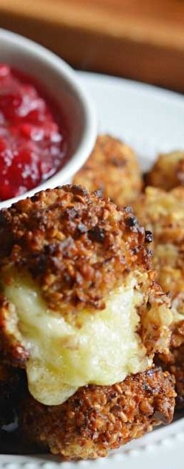 Nut-Crusted Fried Brie Bites - Host The Toast Gator Bites, Fried Brie, Crab Cake Bites, Panko Crusted Chicken, Dream Restaurant, Cheesy Appetizer, Thanksgiving Appetizer Recipes, Brie Bites, Mouthwatering Food