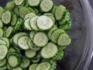 Viennese Cucumber Salad, Simply Delicious, Summer Salad, Cucumber Salad, Simple Words, Summer Salads, Vinegar, Cucumber, Salt