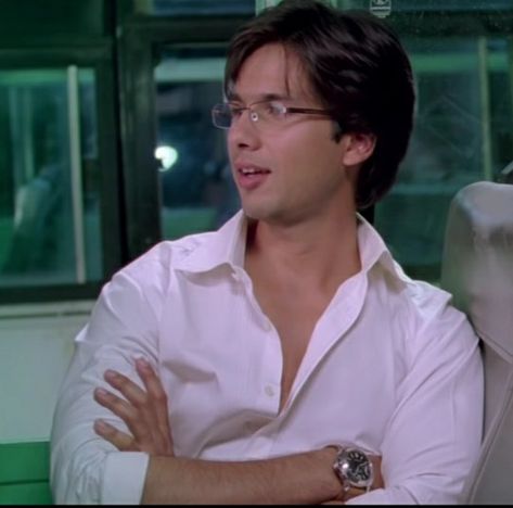 Shahid Kapoor 2000s, Shahid Kapoor Jab We Met Aesthetic, Aditya Kashyap Aesthetic, Aditya Jab We Met, Aditya Kashyap Jab We Met Aesthetic, Aditya Kashyap Jab We Met, Shahid Kapoor Jab We Met, Shahid Kapoor Aesthetic, Aditya Kashyap