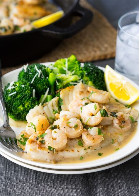 This quick and easy Skillet Tilapia with Shrimp is made in just one skillet and have an outrageously good white wine lemon pan sauce! My whole family loved this! Tilapia Shrimp Recipe, Skillet Tilapia, Tilapia And Shrimp, Tilapia Dishes, Tilapia Fish Recipes, Tilapia Recipes, Easy Skillet, Weeknight Dinner Recipes Easy, One Skillet