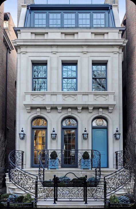 Double Staircase Entrance, Townhouse Development, Townhouse Exterior, Double Staircase, Architecture Classic, Chicago House, Commercial And Office Architecture, House Facades, French Style Homes