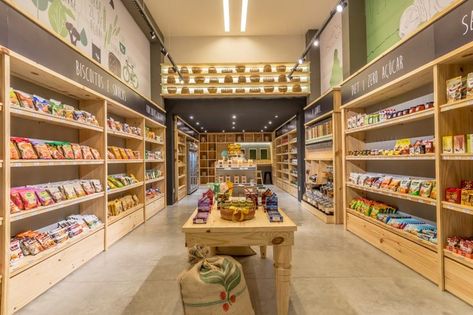 Small Shop Design, Stationery Store Design, Supermarket Design Interior, Pet Store Design, Pet Store Ideas, Store Shelves Design, Vegetable Shop, Grocery Store Design, Retail Store Interior Design