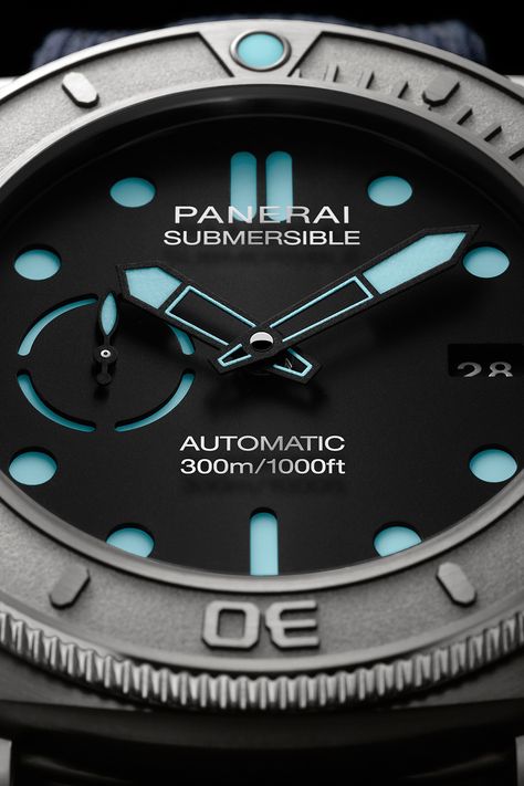 Introducing the Panerai Submersible Mike Horn Limited Edition – 47MM | WatchTime - USA's No.1 Watch Magazine Panerai Submersible, Panerai Luminor Submersible, Stylish Watches Men, Digital Sports Watches, Panerai Watches, Panerai Luminor, Divers Watch, Boys Toys, Wrist Candy