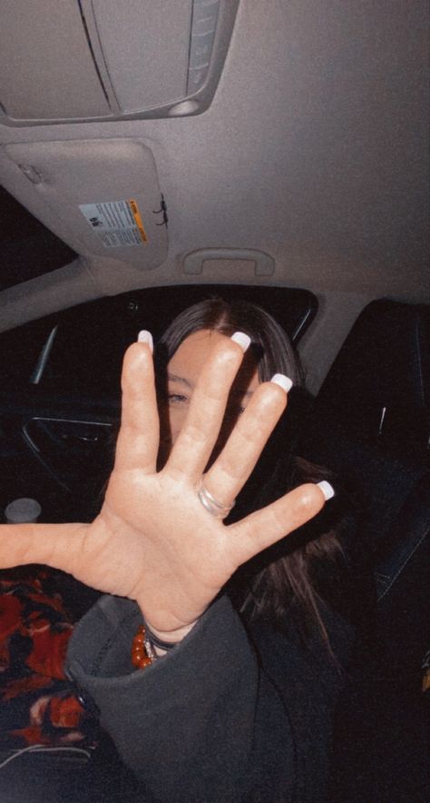 #car #night #inspo In Car With Girlfriend, Car Meet Pictures, Car Snaps Morning, Hand On Thigh Night Car, Hand On Thigh Night, Car At Night, Sleep In Car, Hospital Admit, Night Person