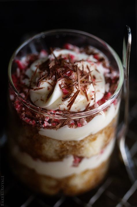 Bakers Royale » Peppermint Tiramisu Trifles sweets Peppermint Tiramisu, Tiramisu Trifle, Tiramisu Recipe, Things To Make, Easy Baking Recipes, Holiday Entertaining, Trifle, Decadent Desserts, Christmas Recipes