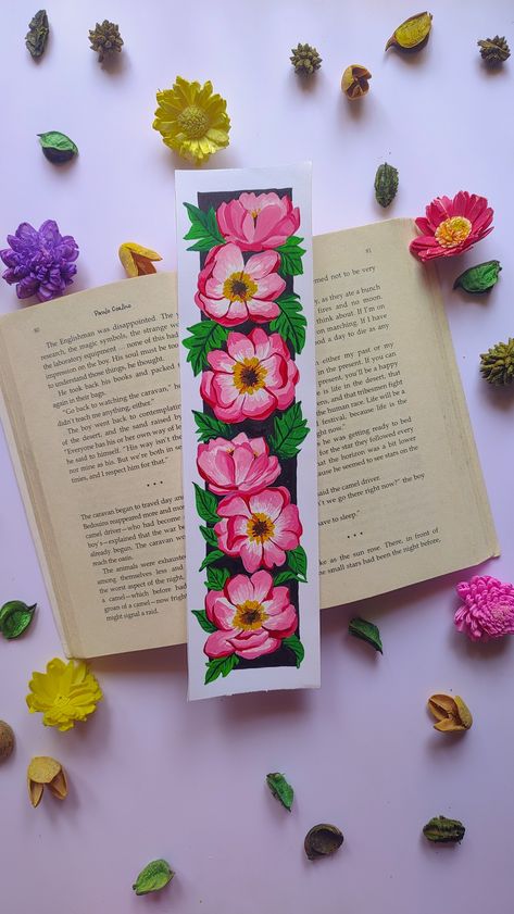 Acrylic Paint Bookmark Ideas, Bookmark Painting Ideas, Bookmarks Painting, Bookmark Painting, Floral Bookmarks, Handmade Bookmarks Diy, Flower Acrylic, Creative Bookmarks, Bookmark Craft