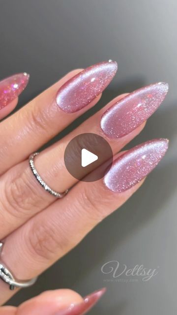 Vettsy on Instagram: "🍓Strawberry Jam Cat Eye Gel with Opal Flakes-Sun Kiss Cat Eye-SK06 Swatch🍓  👉 Shop the same nail supplies via my bio or visit vettsy.com  Follow @vettsystore & @vettsynails for more nail inspiration 🧚‍♀️  👭Tag friends who would like this👭  #vettsynails #nailsupply #nailsupplies #nailsathome #cateyenails #cateyegel #goldnails #opalnails #magneticnails #pinknails💅 #pinkcateye" Cateye Nailart, Kiss Cat, Opal Nails, Eye Nail Art, Magnetic Nails, Tag Friends, Cat Eye Gel, Cat Eye Nails, Nail Supplies