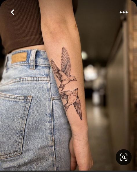 Tattoo Elbow, Bird Hand Tattoo, Bird Tattoos Arm, Small Shoulder Tattoos, Mommy Tattoos, Clever Tattoos, Bird Tattoo, Baby Tattoos, Art Tattoos