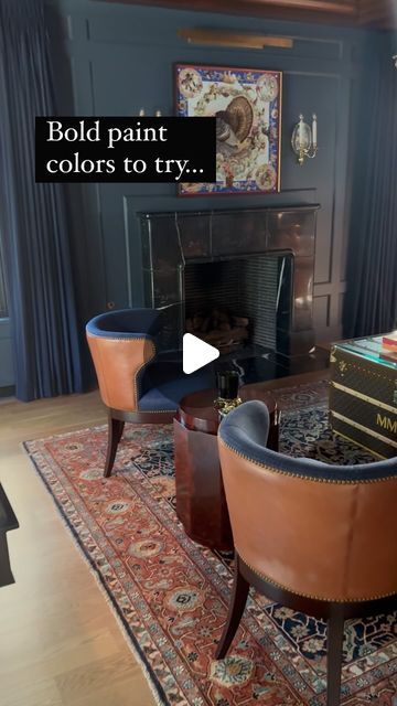 The Beverly Casa on Instagram: "Paint Colors Shown 📌  1. Benjamin Moore Hale Navy - the best navy blue period  2. Farrow & Ball Down Pipe, in high glass - a charcoal that’s both moody & pleasant  3. Benjamin Moore Tudor Brown - deeper than a chocolate brown, very rich in a high gloss enamel as shown here 4. Farrow & Ball Stiffkey Blue - a preppy, not-too-bright blue, dead flat finish 5. Farrow & Ball Down Pipe, look now much different this color looks in flat on the walls versus the high gloss dining room. Same color. Different sheen.  .⁣ .⁣ .⁣ .⁣ .⁣ #transformation #beforeandafter #notneutral #paintcolorideas #homedecor #colorfulhome #interiordesign #painting #farrowandball #stiffkeyblue #ilovecolor #decoratewithcolor #downpipe #benjaminmoore #tudorbrown #halenavy" Finnie Gray Benjamin Moore, De Nimes Living Room, De Nimes Farrow Ball, High Gloss Dining Room, Benjamin Moore Hale Navy, Hale Navy Benjamin Moore, Farrow Bal, Bold Paint Colors, Stiffkey Blue