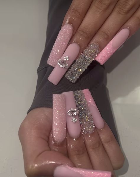 Acrylic Nails Long, Nails Long Square, Acrylic Nail Set, Long Acrylic Nail Designs, Dope Nail Designs, Short Square Acrylic Nails, Acrylic Nails Coffin Pink, Christmas Nails Acrylic, Long Square Acrylic Nails