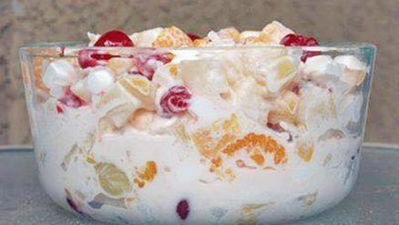 Amish Wedding Fruit Salad | Ohio's Amish Country Filipino Fruit Salad, Fruit Salad Ingredients, Fruit Salad With Marshmallows, Ambrosia Fruit Salad, Holiday Fruit, Biscuits Graham, Resep Salad, Maraschino Cherries, Condensed Milk Recipes