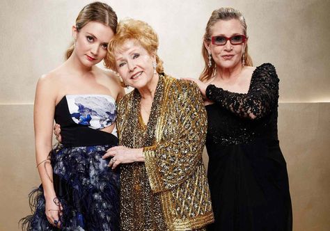 Billie Lourd opened up about losing her mom Carrie Fisher and her grandma Debbie Reynolds one day apart in 2016, calling the experience brutal Debbie Reynolds Carrie Fisher, Billie Lourd, Eddie Fisher, Crimson Peak, Debbie Reynolds, Blues Brothers, Carrie Fisher, Mom And Grandma, Princess Leia