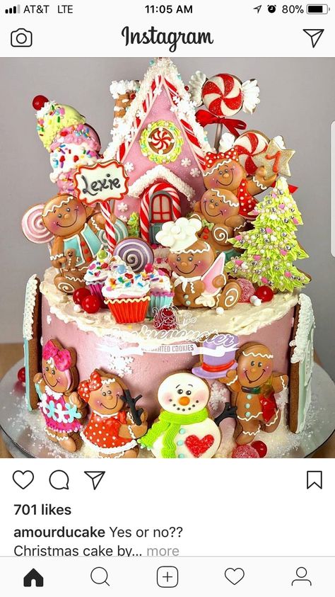 Delicious Christmas Desserts, Gingerbread Crafts, Gingerbread Christmas Decor, Christmas Cake Decorations, Xmas Cake, Gingerbread Decorations, Winter Cake, Gingerbread Cake, Fake Cake