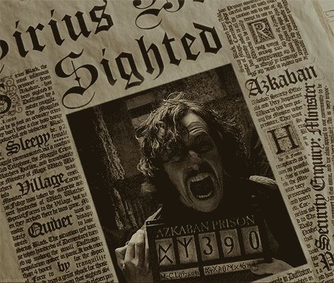 A moving image. | 15 Words That Have A Totally Different Meaning To Harry Potter Fans Harry Potter Newspaper, Daily Prophet, The Burrow, Harry Potter Tattoos, The Prisoner Of Azkaban, Images Harry Potter, Harry Potter Gif, Prisoner Of Azkaban, Harry Potter Aesthetic