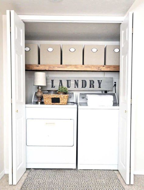 35 Clever ways to create functional and stylish small laundry rooms Farmhouse Laundry Room Ideas, Laundry Closet Makeover, Simple Laundry, Laundry Room Organization Storage, Laundry Room Storage Shelves, Rustic Laundry Rooms, Room Storage Diy, Basement Laundry Room, Laundry Room Closet